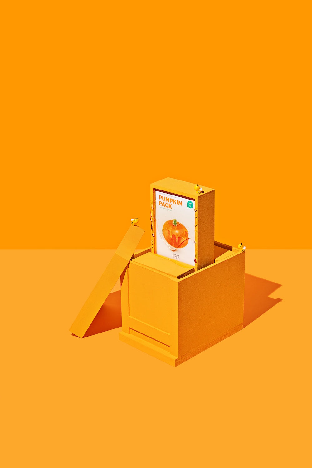 Pumpkin pack box side panel with barcode