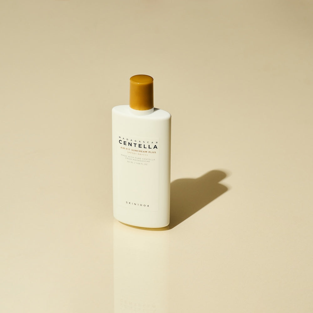 Side view of suncream bottle showing fill level