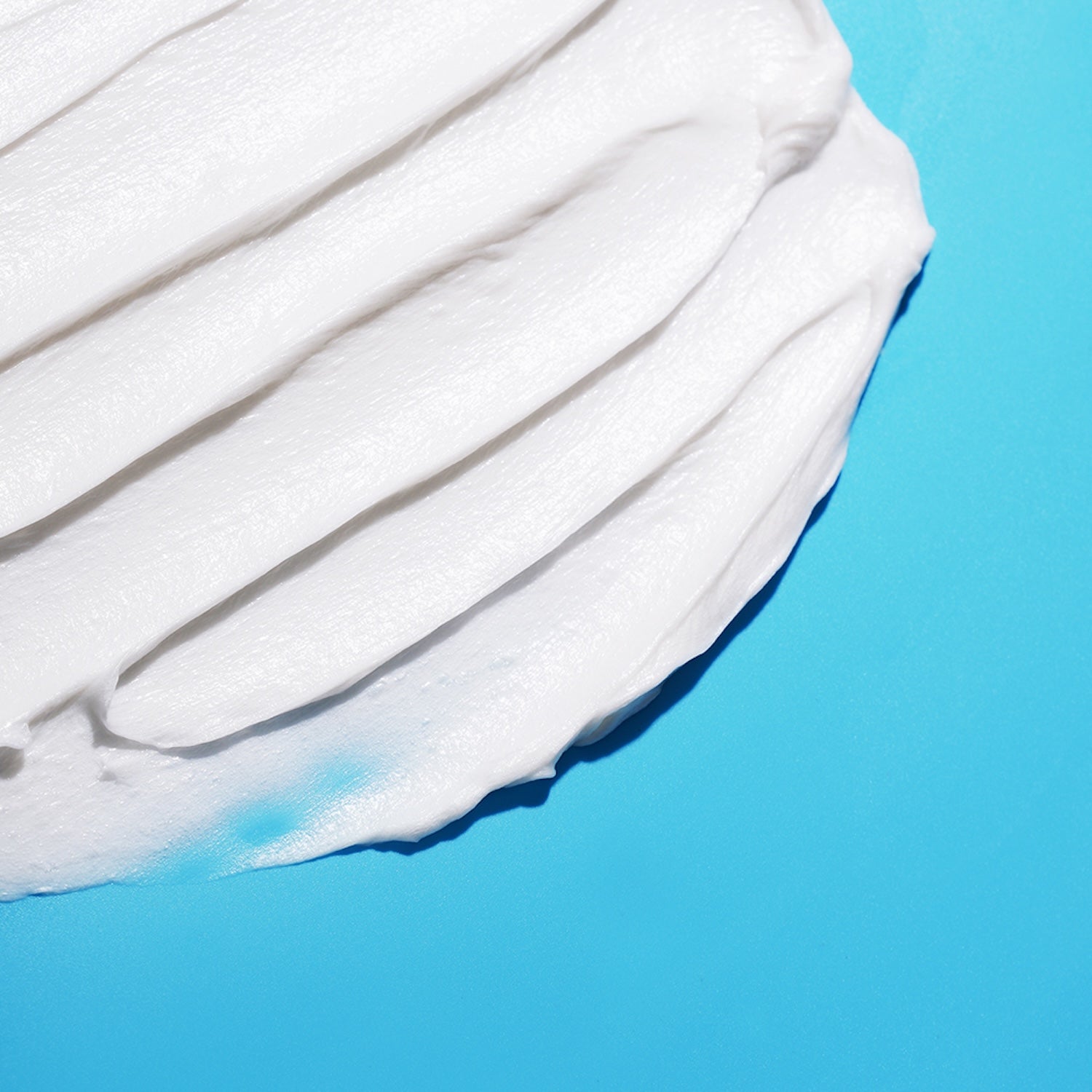 Isntree Hyaluronic Acid Low pH Cleansing Foam 150ml product shot