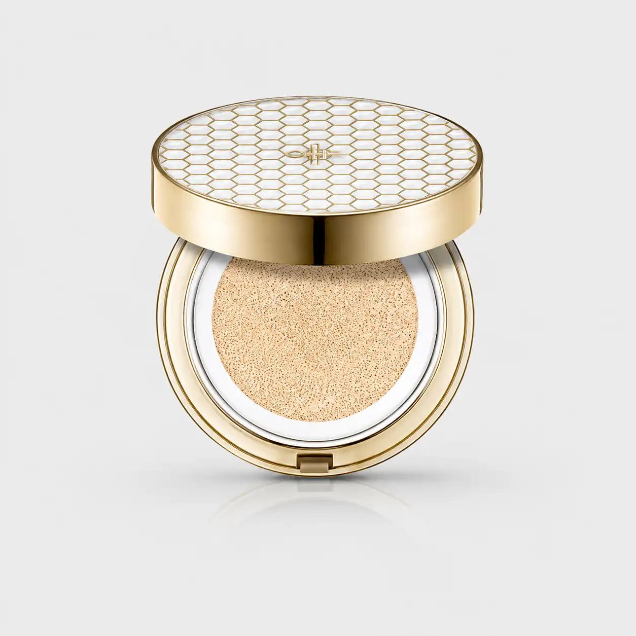 CNP Laboratory Propolis Ampule In Radiant Cushion compact open