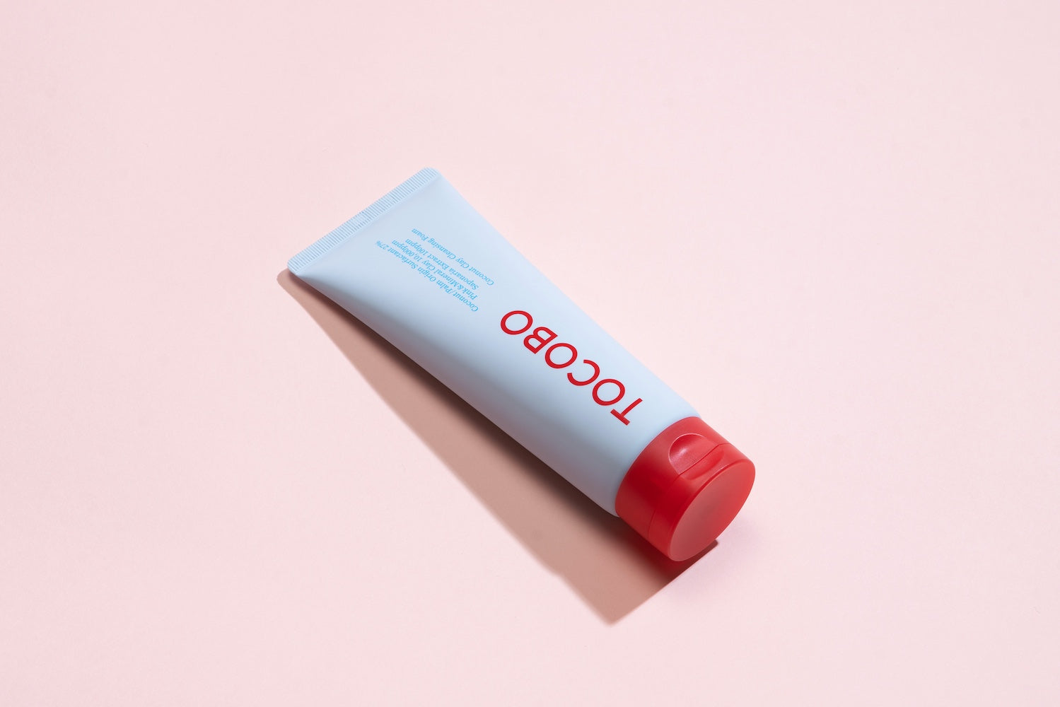 Back label showing coconut and clay ingredients