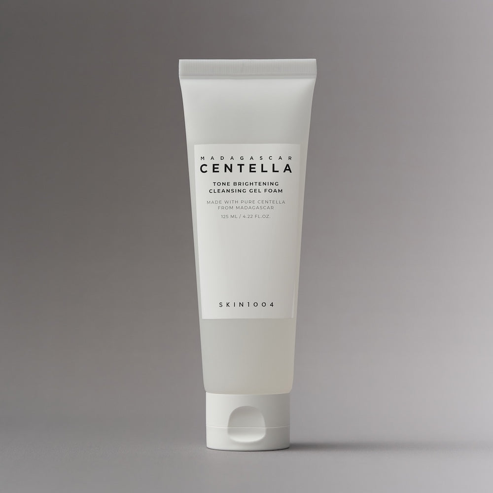 Back label showing centella and madewhite ingredients