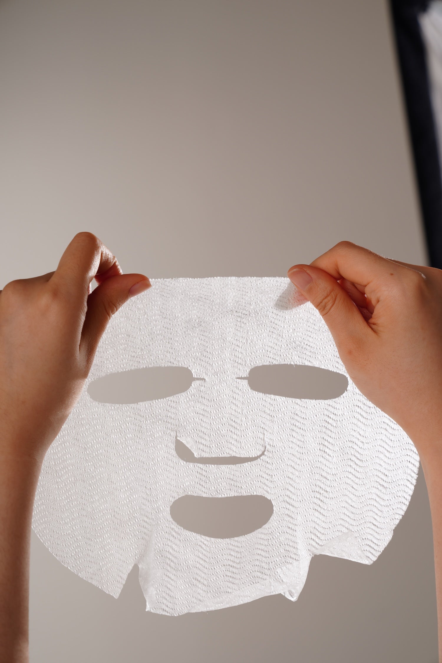 Isntree Ultra Low Molecular Hyaluronic Acid Mask 10ea Korean skincare product image