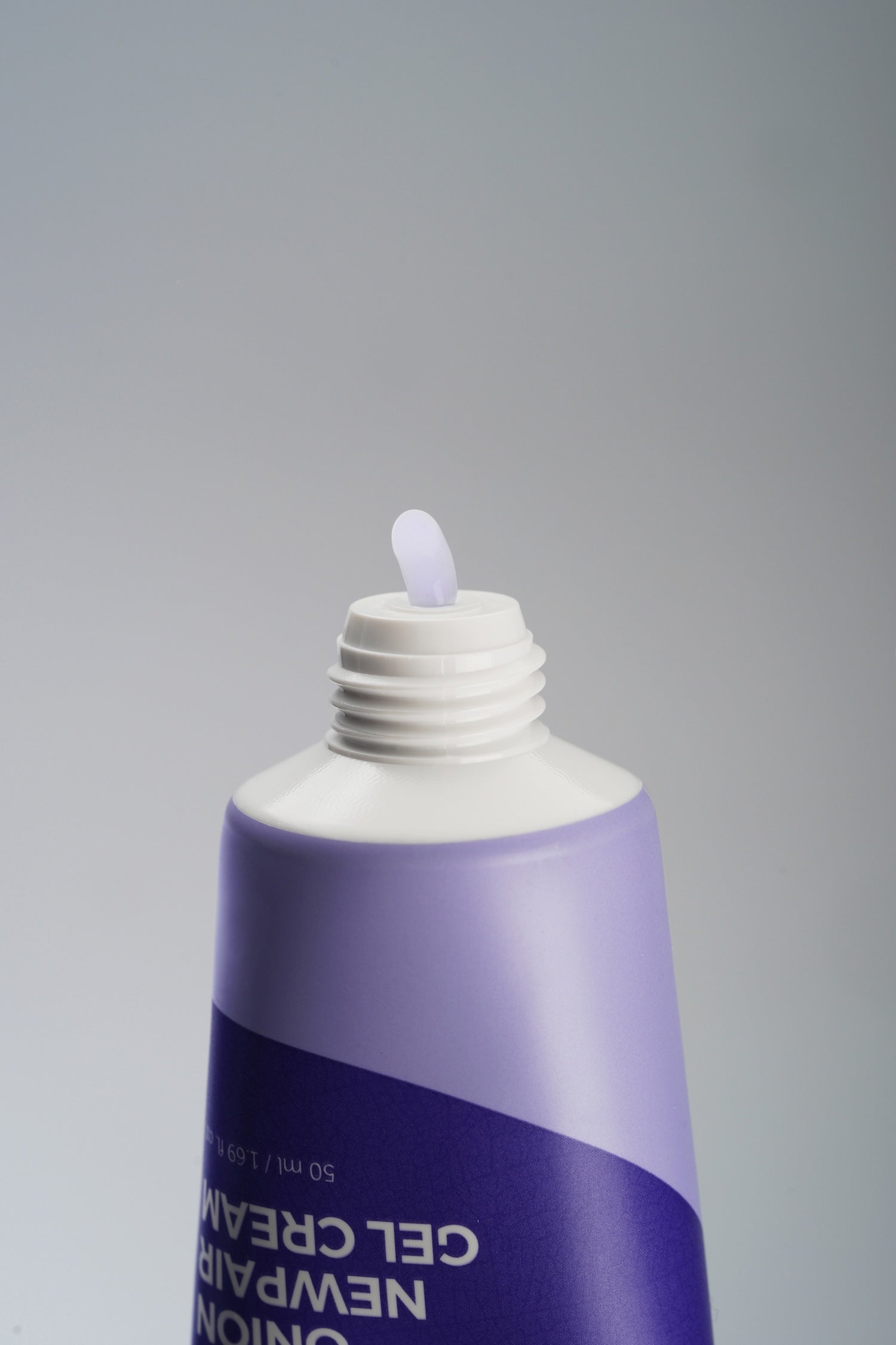 Isntree Onion Newpair Gel Cream jar open showing smooth surface