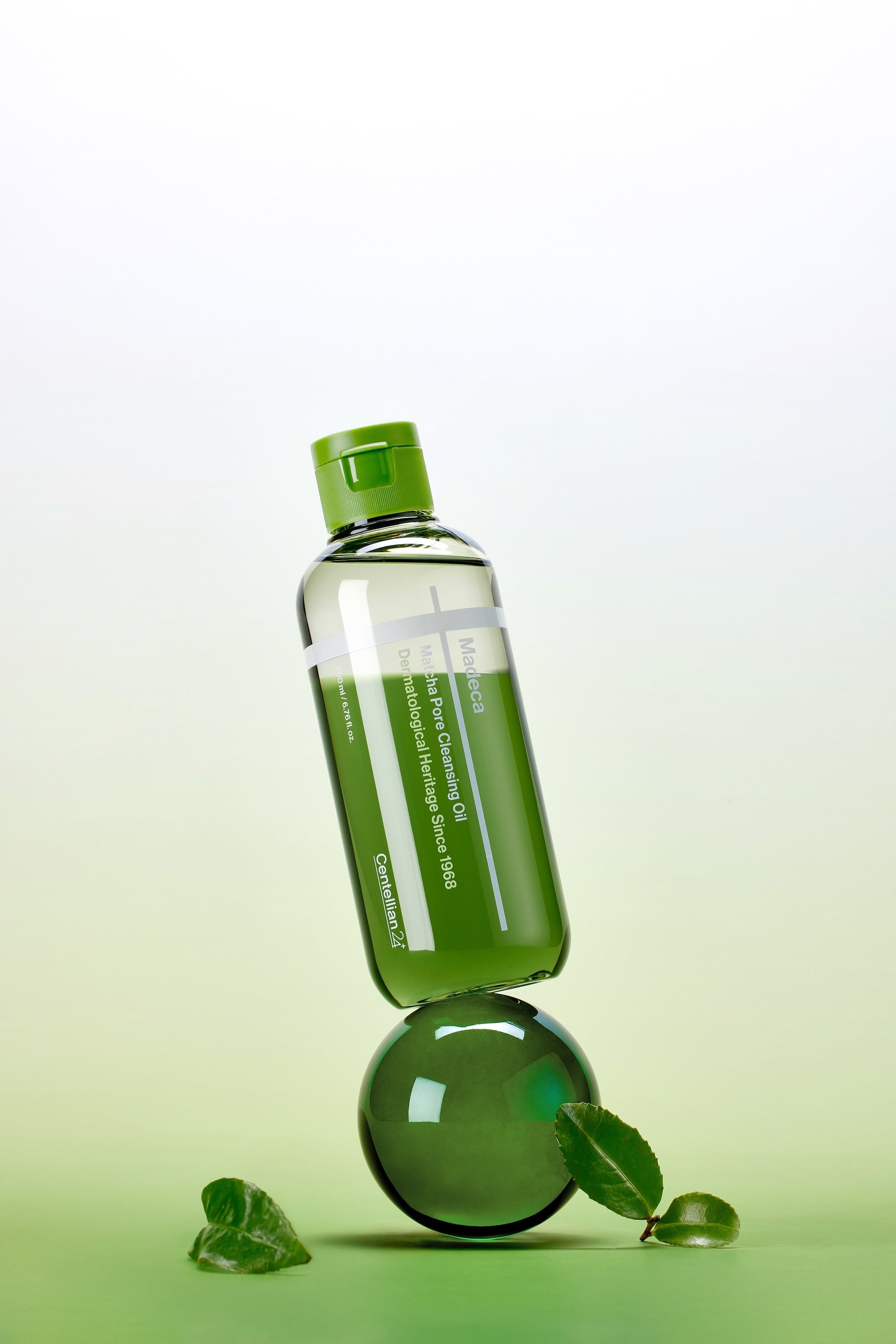 Centellian24 Pore Cleansing Oil bottle cap open